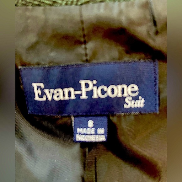 Evan Picone professional pantsuit size 8. - Picture 5 of 10